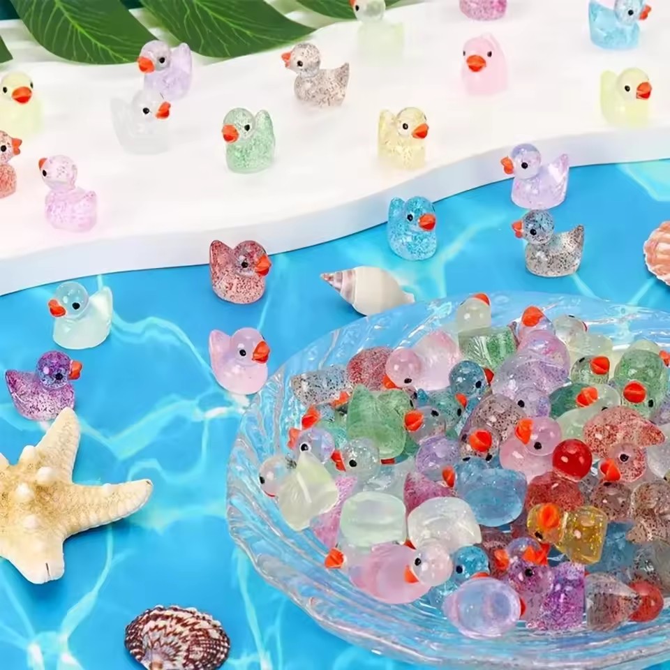 ~ Bebek Miniatur dari Resin de - Aquarium Decor ulasan dan harga